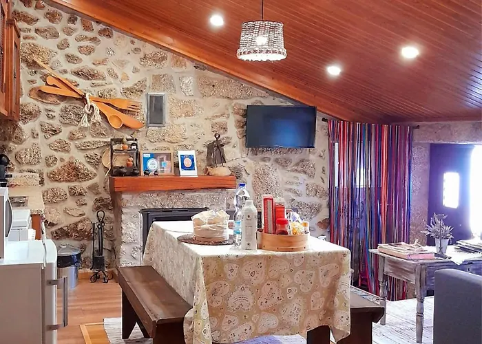 O Cantinho Da Ana Holiday home Sortelha